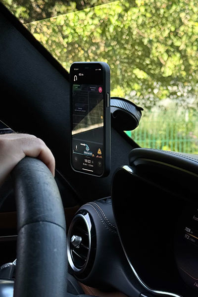Vakumlu Manyetik Telefon Tutucu
